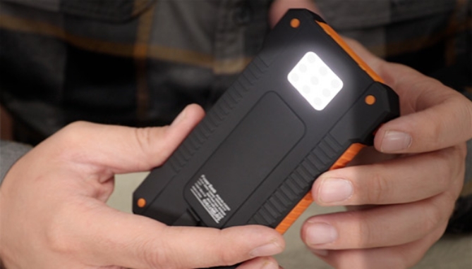 Picture 3 of 10,000mAh Solar-Powered Charge Bank with LED Flashlight