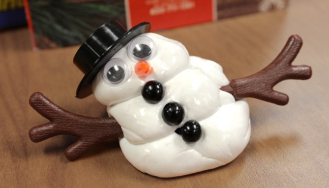 Picture 2 of Melting Putty Snowman Kit