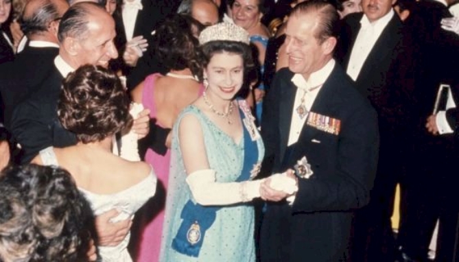 Picture 2 of The Story of Queen Elizabeth II DVD