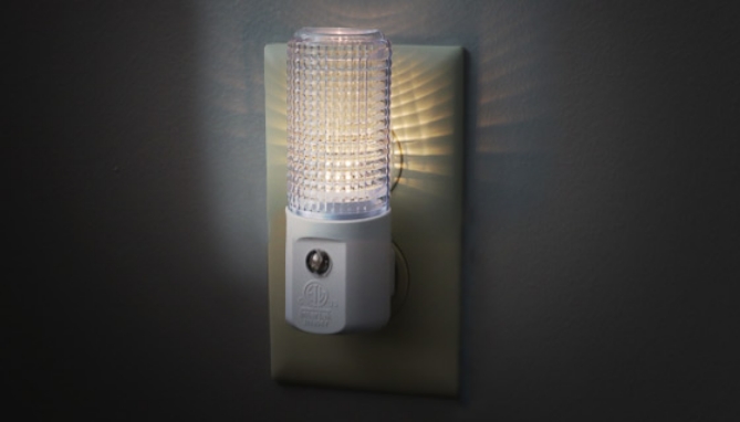 Picture 2 of LED Light Sensor Night Lights - 4pk