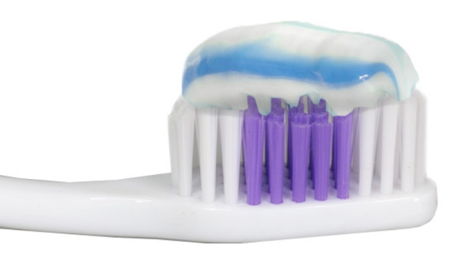 Picture 2 of 10-Pk of Medium Bristle Toothbrushes - Practice Optimum Oral Hygiene