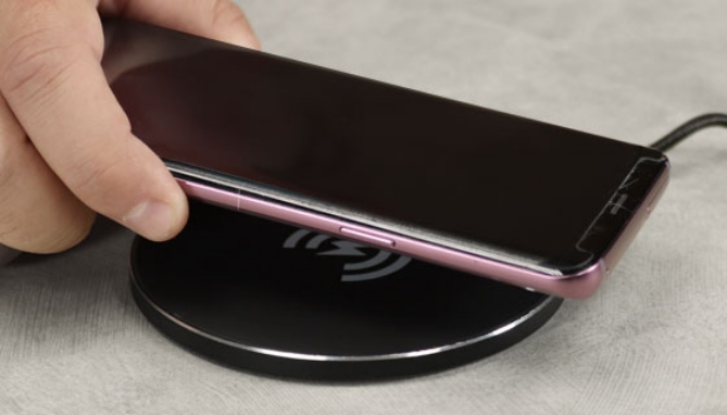 Picture 3 of 5W Wireless Qi Charging Pad For Smartphones