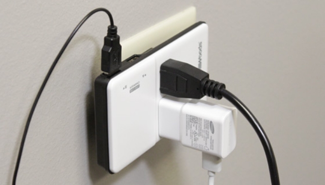 Picture 4 of Ultra Slim Dual Outlet Adapter w/ AC and USB Outlets