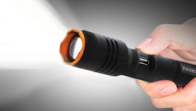 Picture 4 of Farpoint 1500LM Rechargeable Flashlight and Power Bank