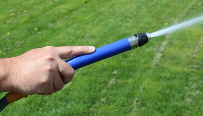Picture 6 of Flexi Blaster: The World's Easiest Hose Spray Nozzle
